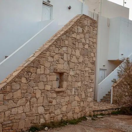 Hill Of Calm 2* Triopetra