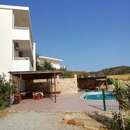 Hill Of Calm Hotel